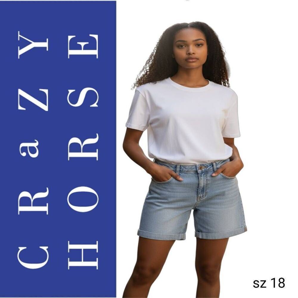 Crazy Horse by Liz Claiborne Stretch Denim Jean Shorts